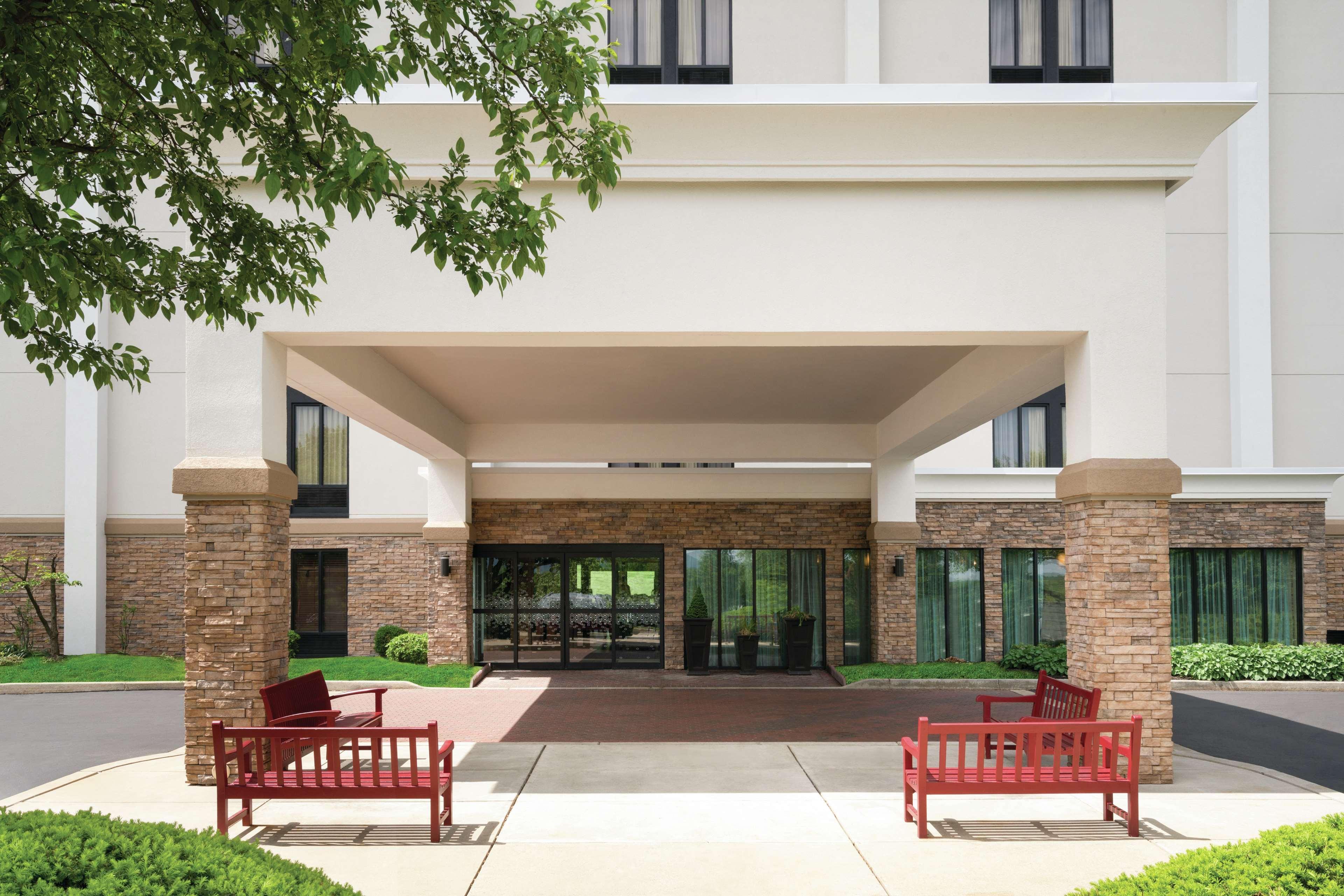 Hampton Inn Reading/Wyomissing Exterior photo