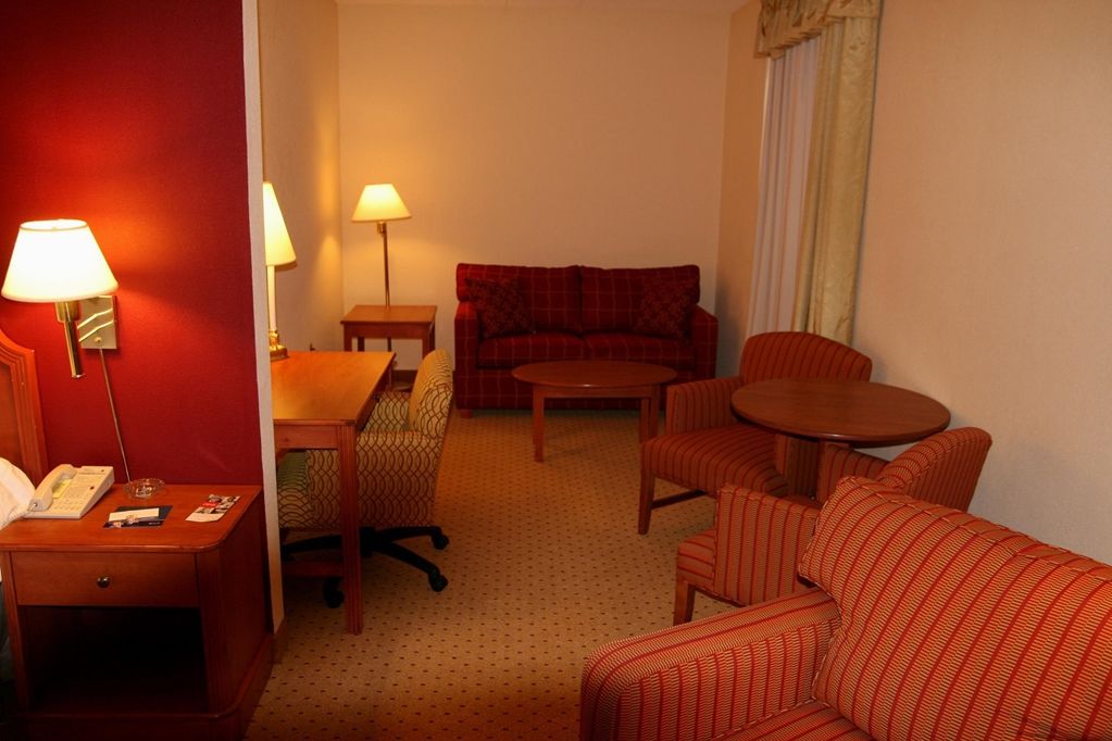 Hampton Inn Reading/Wyomissing Interior photo